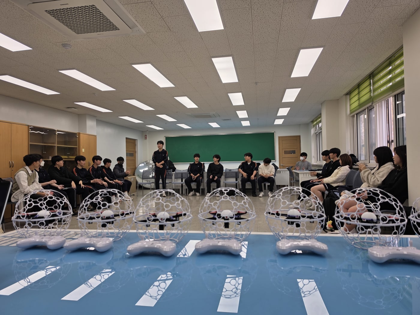 서해고등학교 드론 교육 이론과 실기 두 마리 토끼 잡은 현장