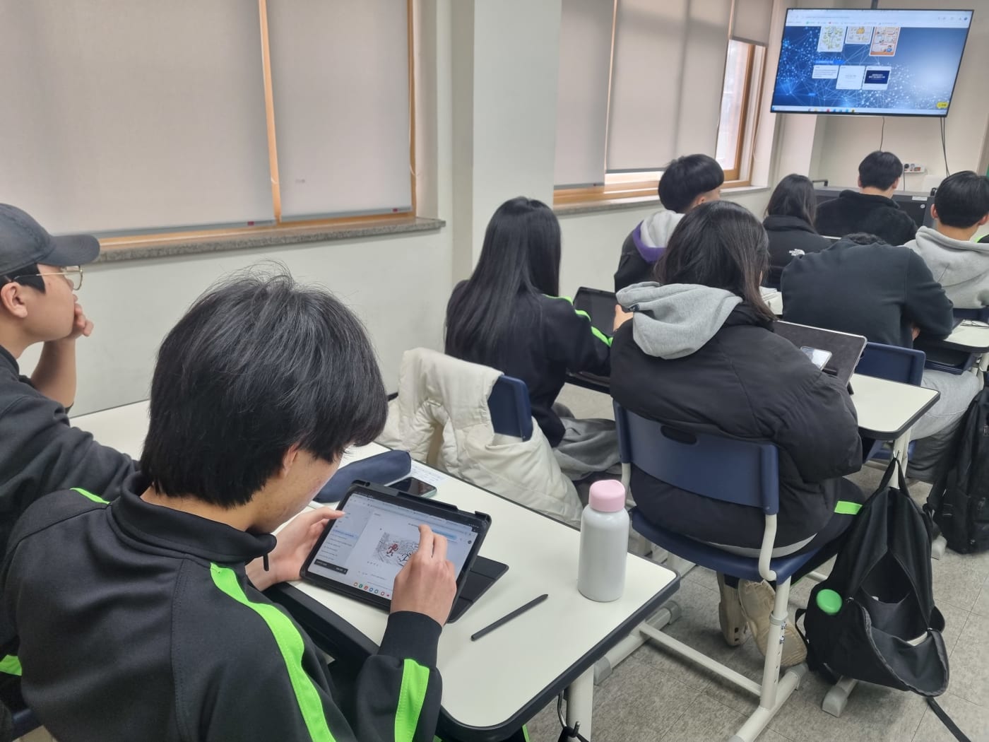 인공지능 프레젠테이션 범박고 학생들 발표 걱정 끝낸 비결