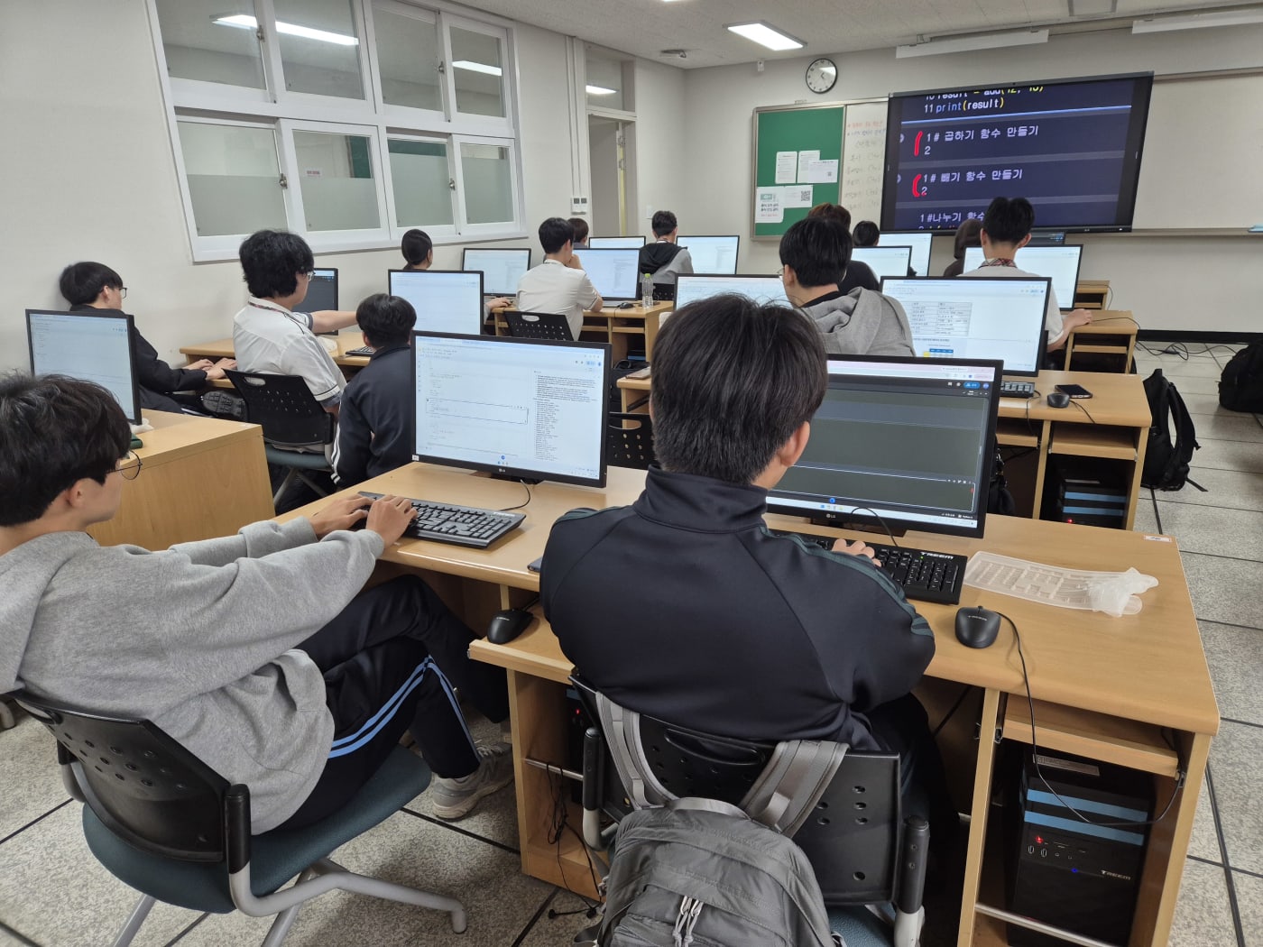 노원고등학교 파이썬 데이터분석 교육 판다스기초부터 머신러닝까지 마스터한 비결