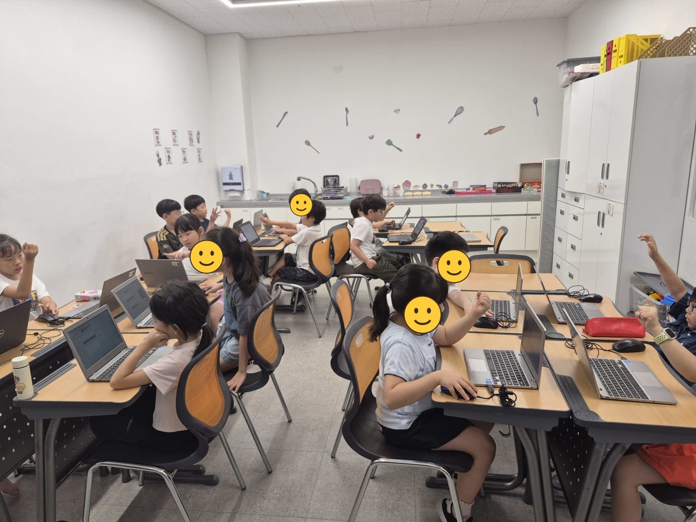 학교 AI 체험 수업 티처블 머신 이미지 인식과 동작 인식 실습 (SIE 국제학교)